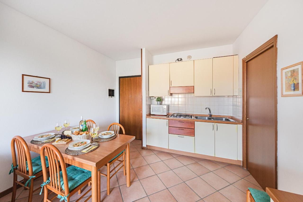 Condominio Del Sole P1-137 By Wonderful Italy シルミオーネ エクステリア 写真